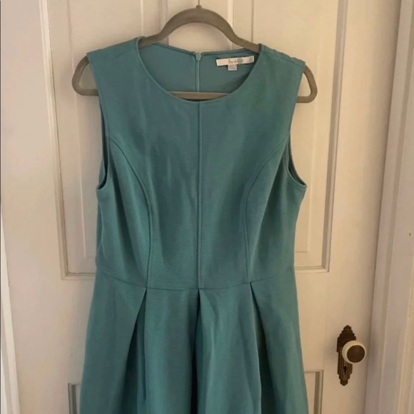 Boden dress - Picture 1 of 4